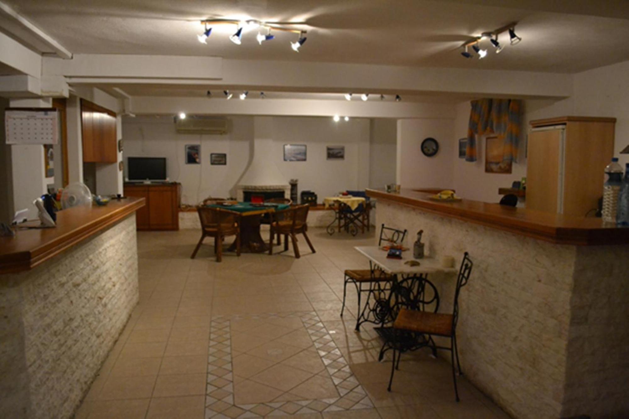 Maistrali Studios Batsíon Exteriér fotografie